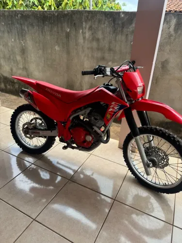 Honda CRF 250 F 2025