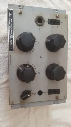 Atenuador para audio 0-132 dB, Siemens alemão, estudio, laboratorio, unico Brasil, raro!
