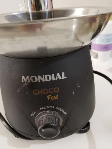 Cascata de Chocolate e Fondue 