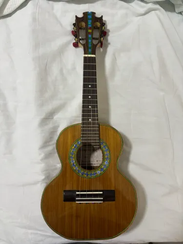 Cavaquinho de Luthier