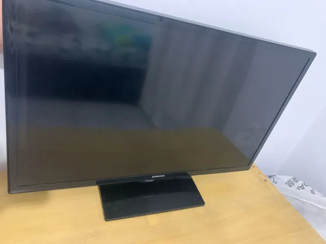 TV Samsung 28? LED HD Funcionando Perfeitamente