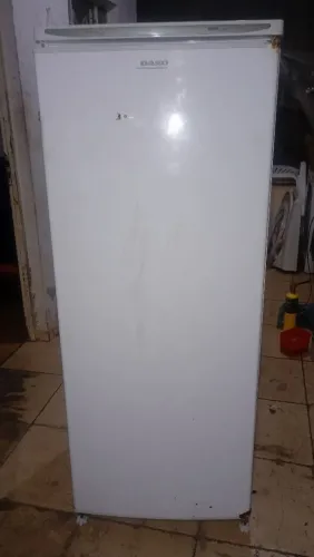 Geladeira Dako 270 litros funcionando tudo garantia e entrego na casa 