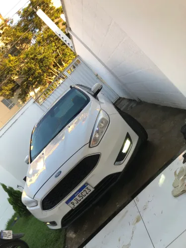 Ford Focus Fastback Se/se Plus 2.0 Flex Aut. 2016