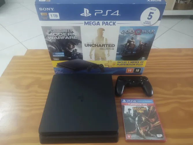 PS4 Slim 1TB com jogo - Aceito cartão
