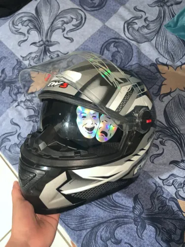 CAPACETE FW3 COM INTERCOMUNICADOR E ÓCULOS INTERNO