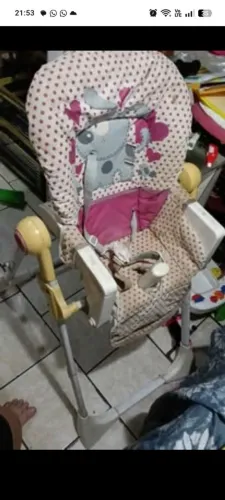 Cadeira de alimentação