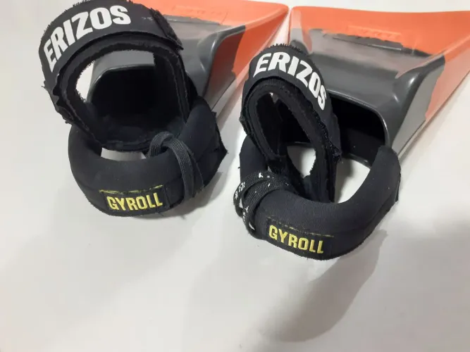 pés de pato Erizos tamanho M(38-40) de brinde 1 par de leash GYROLL + leash Erizos