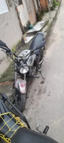Suzuki em 125 yes