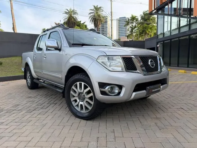 Nissan Frontier SL CD 4X4 2.5tb Diesel AUT 2014