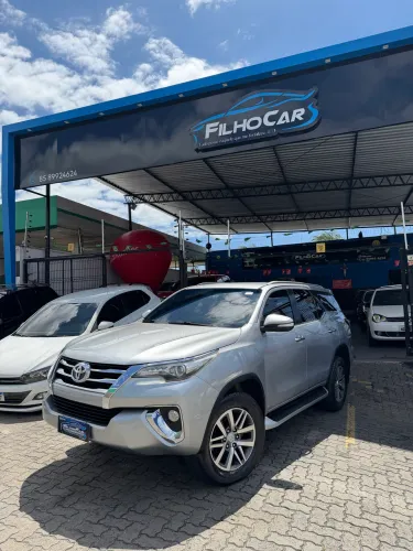 Toyota Hilux SW4 SRX 4X4 2.8 TDI 16V Dies. Aut. 2016
