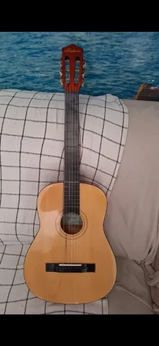 Violão semi novo - kashima