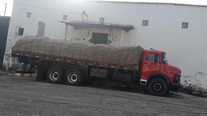 Vendo Mercedes 2013 ano 1980 muito conservado