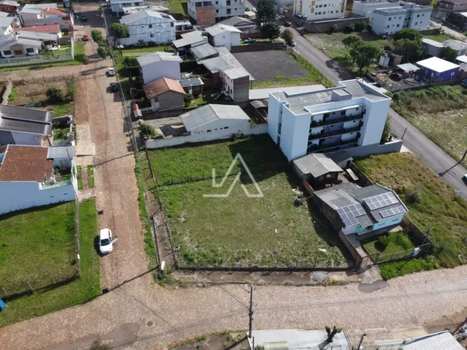TERRENO DE ESQUINA | BAIRRO LEONARDO ILHA