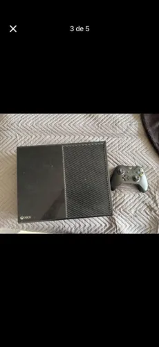 Xbox one + 2 controles + 20 jogos