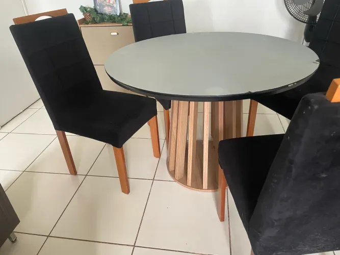 Mesa jantar 4 Lugares Seminova (preço viagem)
