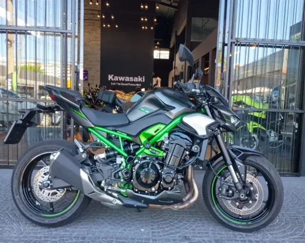 Z 900-2026-APENAS 4.401 KM