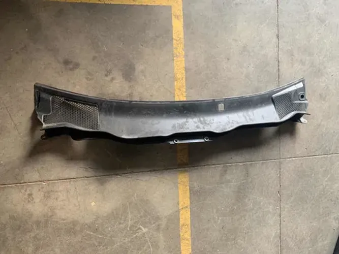 Churrasqueira (31278098) Volvo V40 2014 / 2018