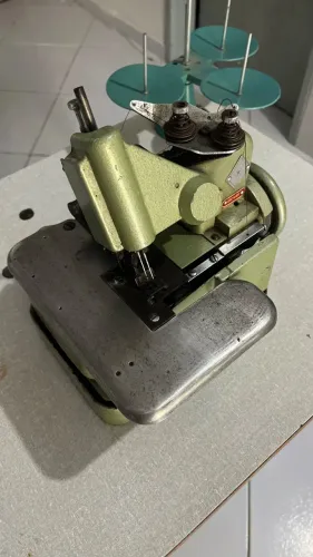 MÁQUINA SEMI INSDUSTRIAL