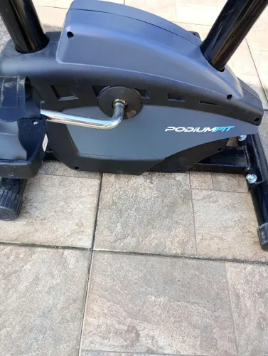 Bicicleta ergométrica ótimo estado 