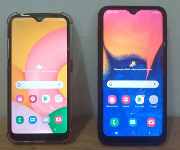Samsung A01 e A10 Para arrumar, usar ou peças. 