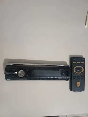 Frente Sony cdx gt 447ux + controle remoto
