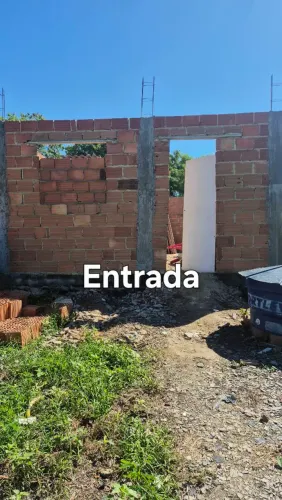 Vendo casa em construção com material 