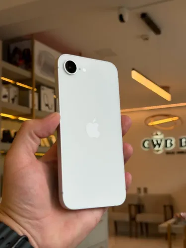 iPhone 16e 128gb Branco Bateria 95% Semi Novo | Loja Física