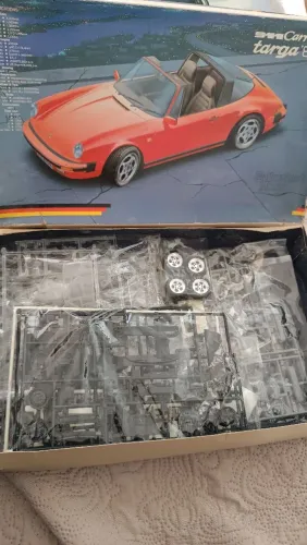 Kit plastimodelismo 1/24 Porsche 911 Fujimi Tamiya Revell