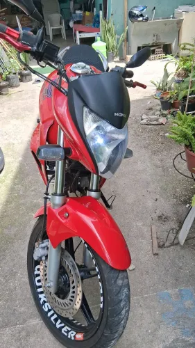 CB 300 