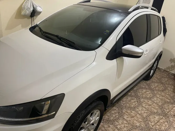 Volkswagen Crossfox 1.6 T. Flex 16V 5P 2015