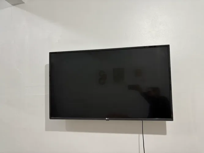 TV LG 42" à venda - Ótimo estado