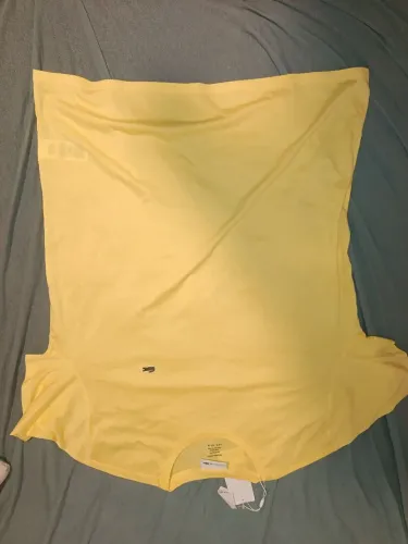 Camisa Lacoste amarela