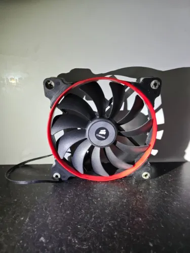 Cooler Fan Corsair AF120 Quiet Edition 120mm Vermelho