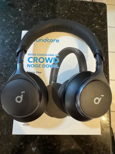Anker Soundcore Space One
