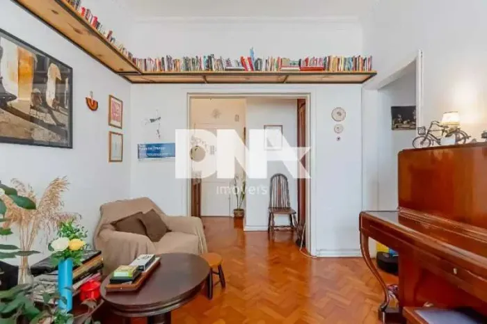 Apartamento : / Residencial / Botafogo