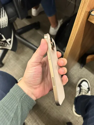 IPHONE 16 PRO MAX DESERT
