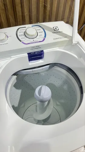 Vendo Máquina Electrolux 8,5 KG