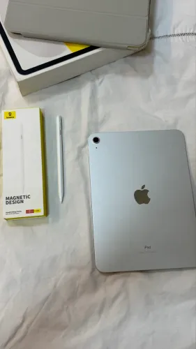 iPad 10ª geração - Impecável, completo e pronto para uso