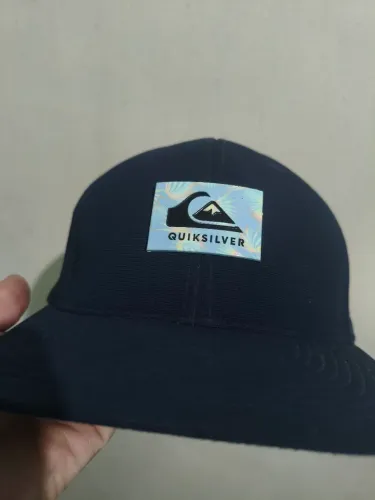 Boné Quiksilver original