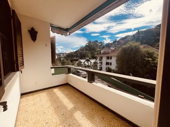 Apartamento- Petrópolis, Quitandinha