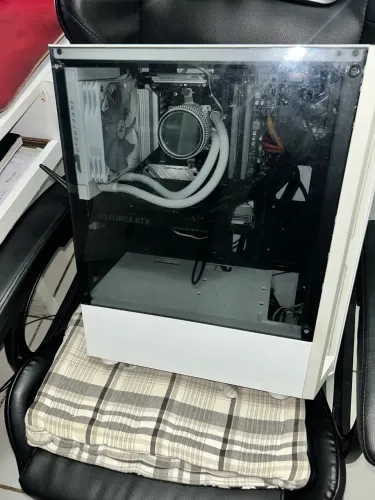 Pc gamer rtx 4060ti Ryzen 5