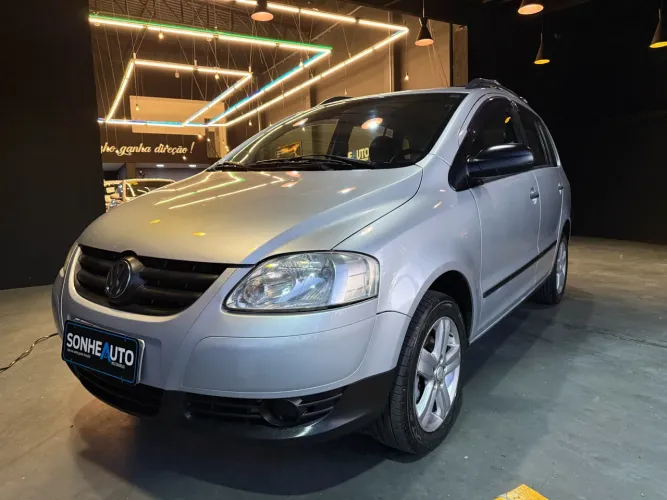Volkswagen Spacefox 1.6/ 1.6 Trend Total Flex 8V 5P 2010