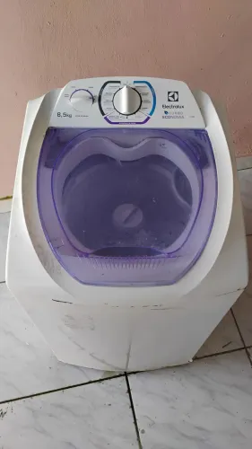 MÁQUINA DE LAVAR 8,5KG Eletrolux 
