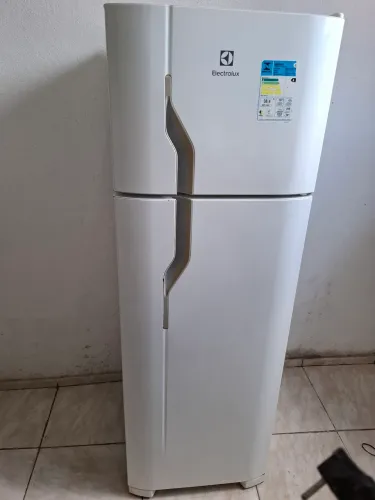 Geladeira eletrolux