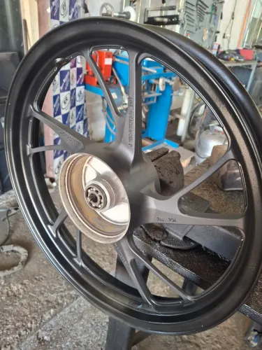 rodao pe de galinhas 160 originais Honda ? 