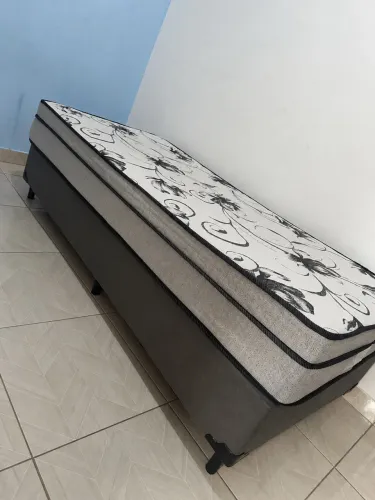Cama solteiro box com colchão