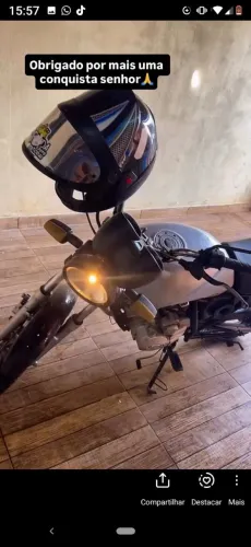 Moto 125/ ano 2008 funciona tudo,só falta colocar ceta e retrovisor