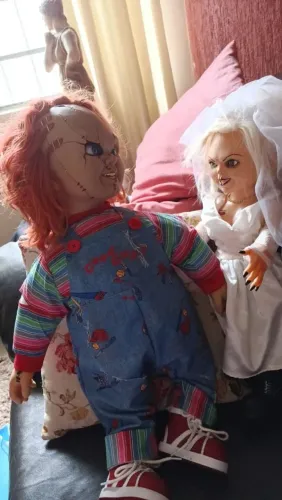 Kit bonecos Chuck e noiva