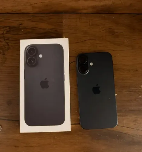 iPhone 16 256GB - Excelente Estado | Saúde da Bateria 95% | Único Dono