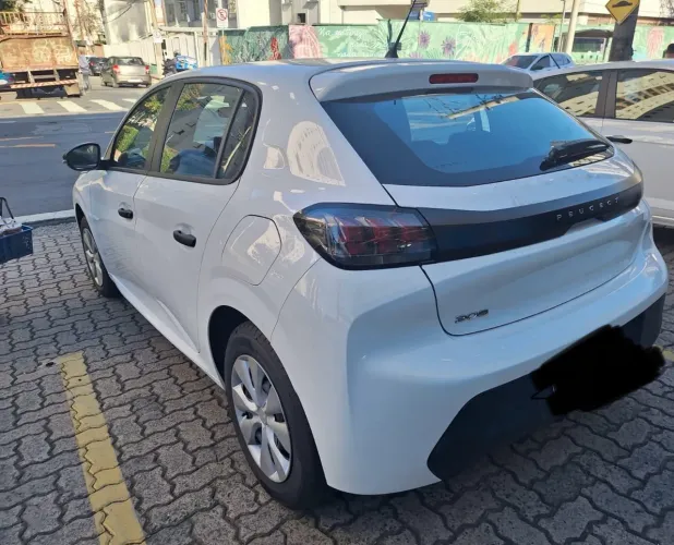 Peugeot 208 Like 1.0 Flex 6V 5P Mec. 2024